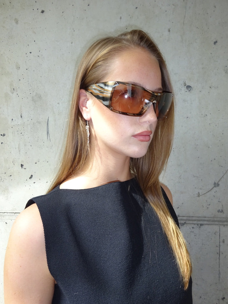NOUVELLE VAGUE sunglasses 010