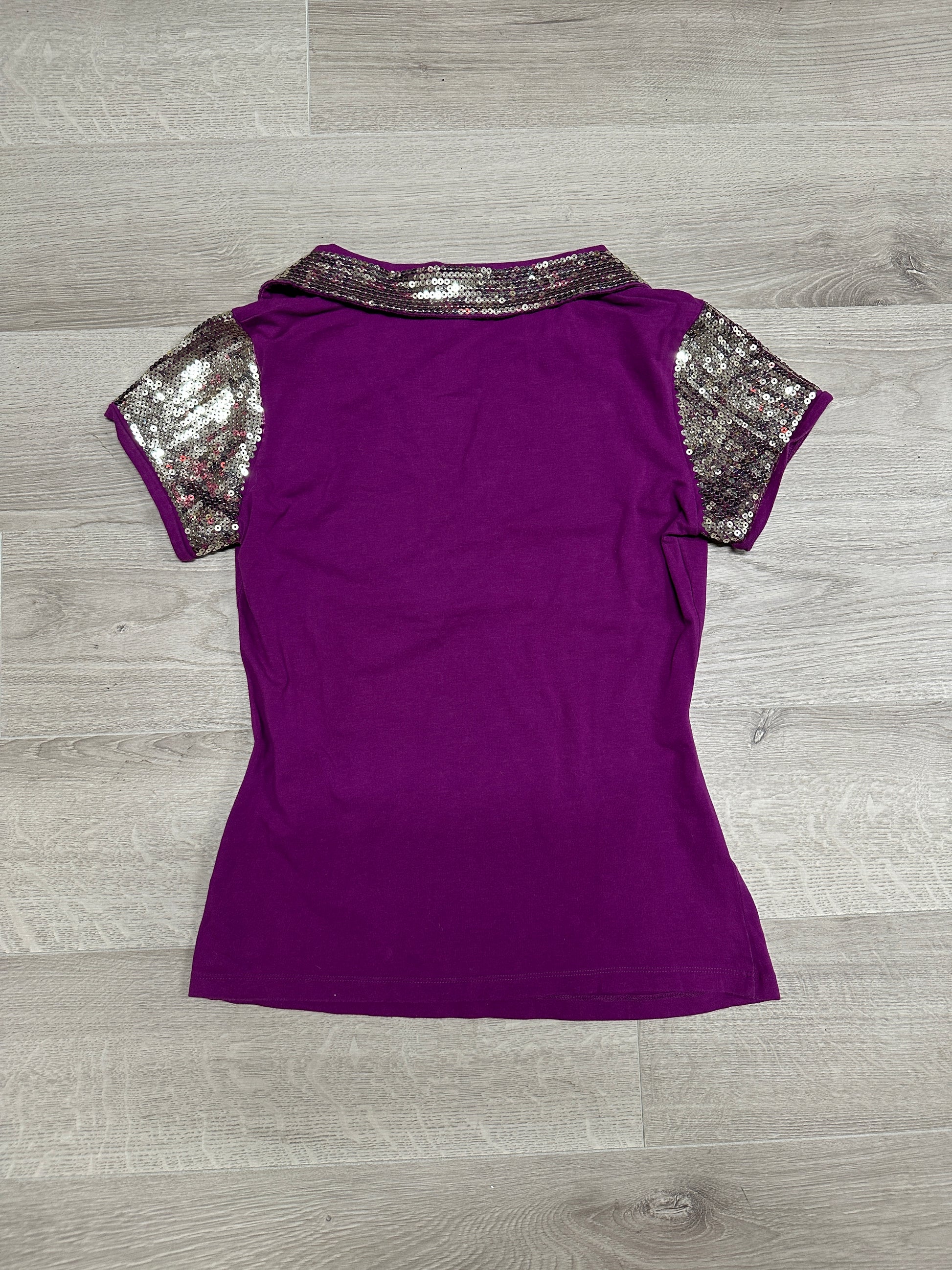 PURPLE T-SHIRT WITH SEQUIN