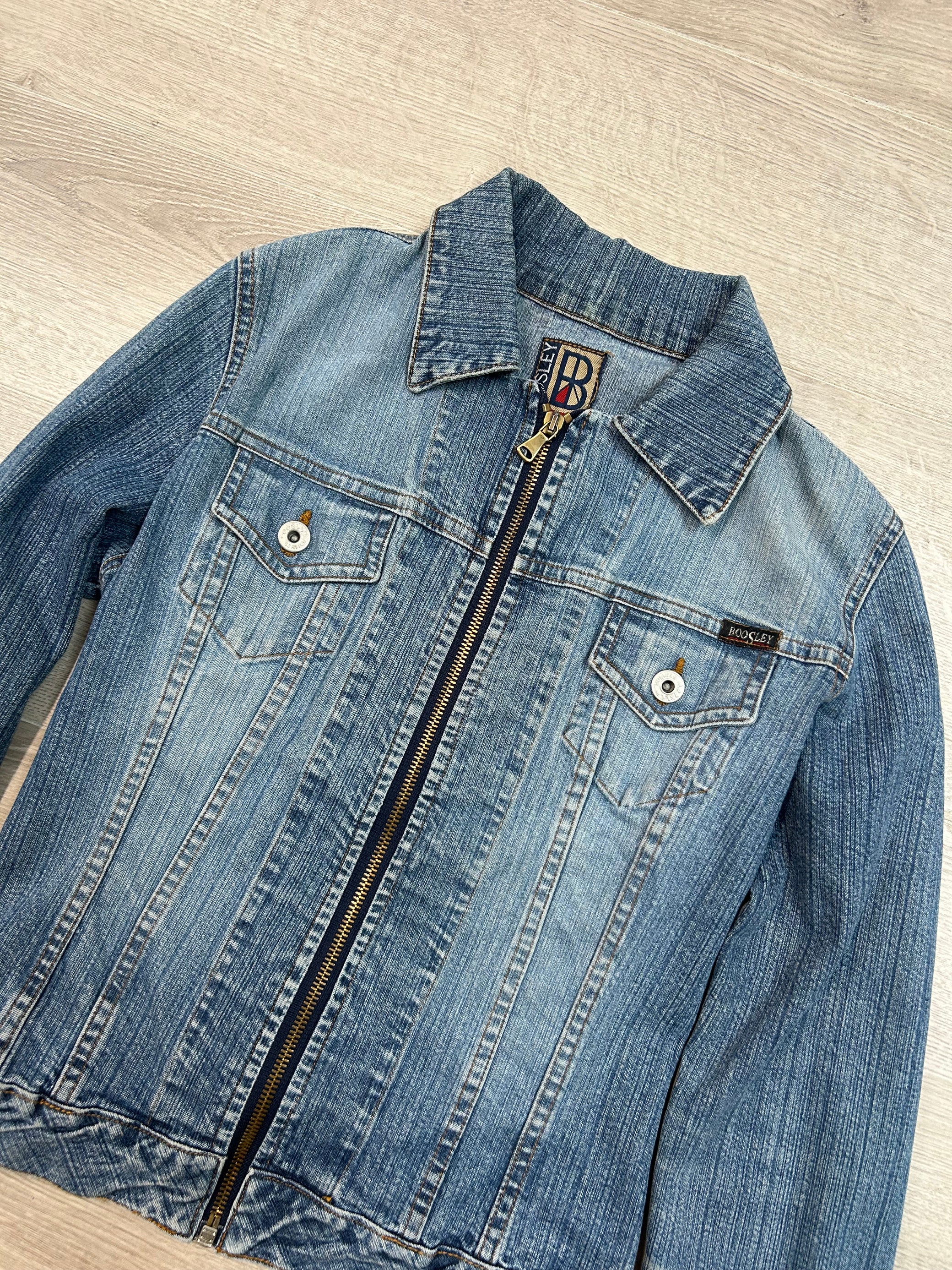 FITTED DENIM JACKET