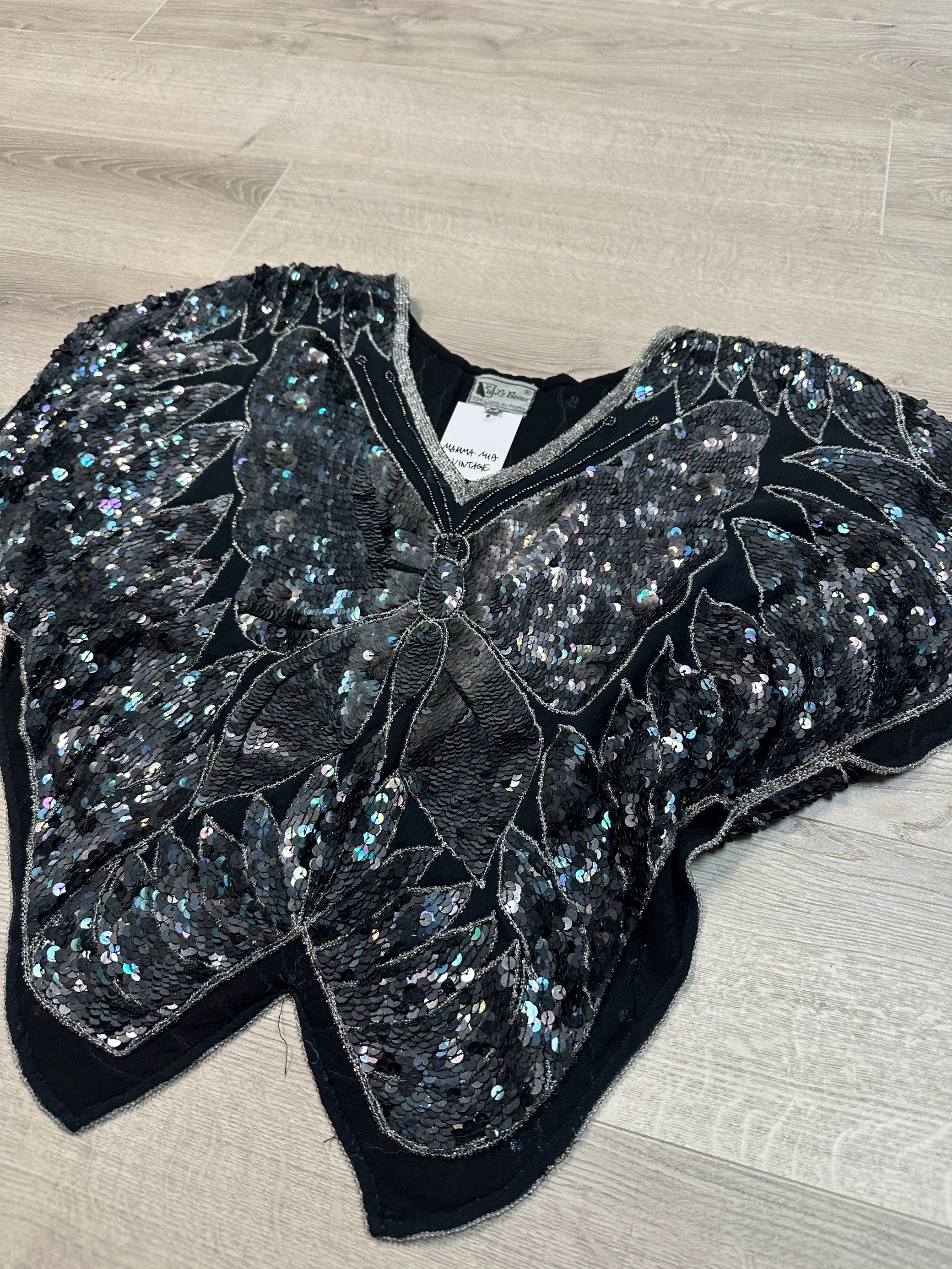 BUTTERFLY SEQUIN TOP