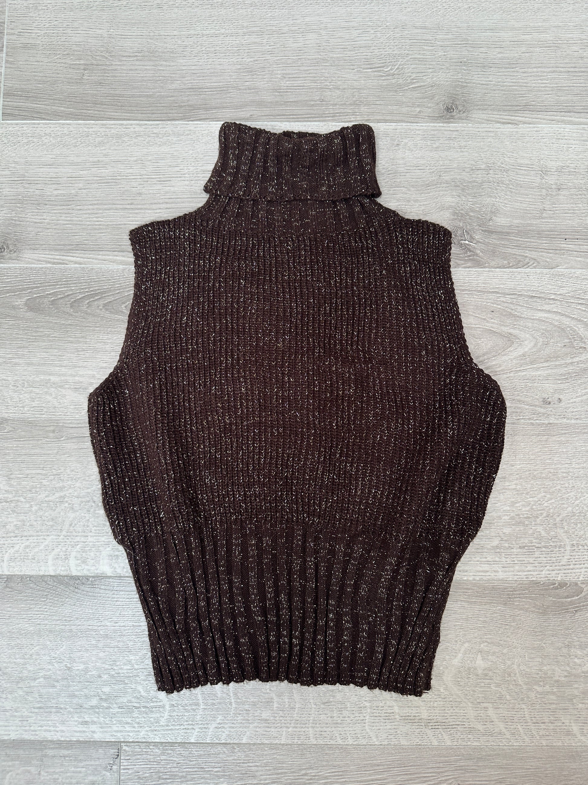 BROWN KNITTED TURTLENECK VEST