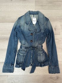 DENIM JACKET