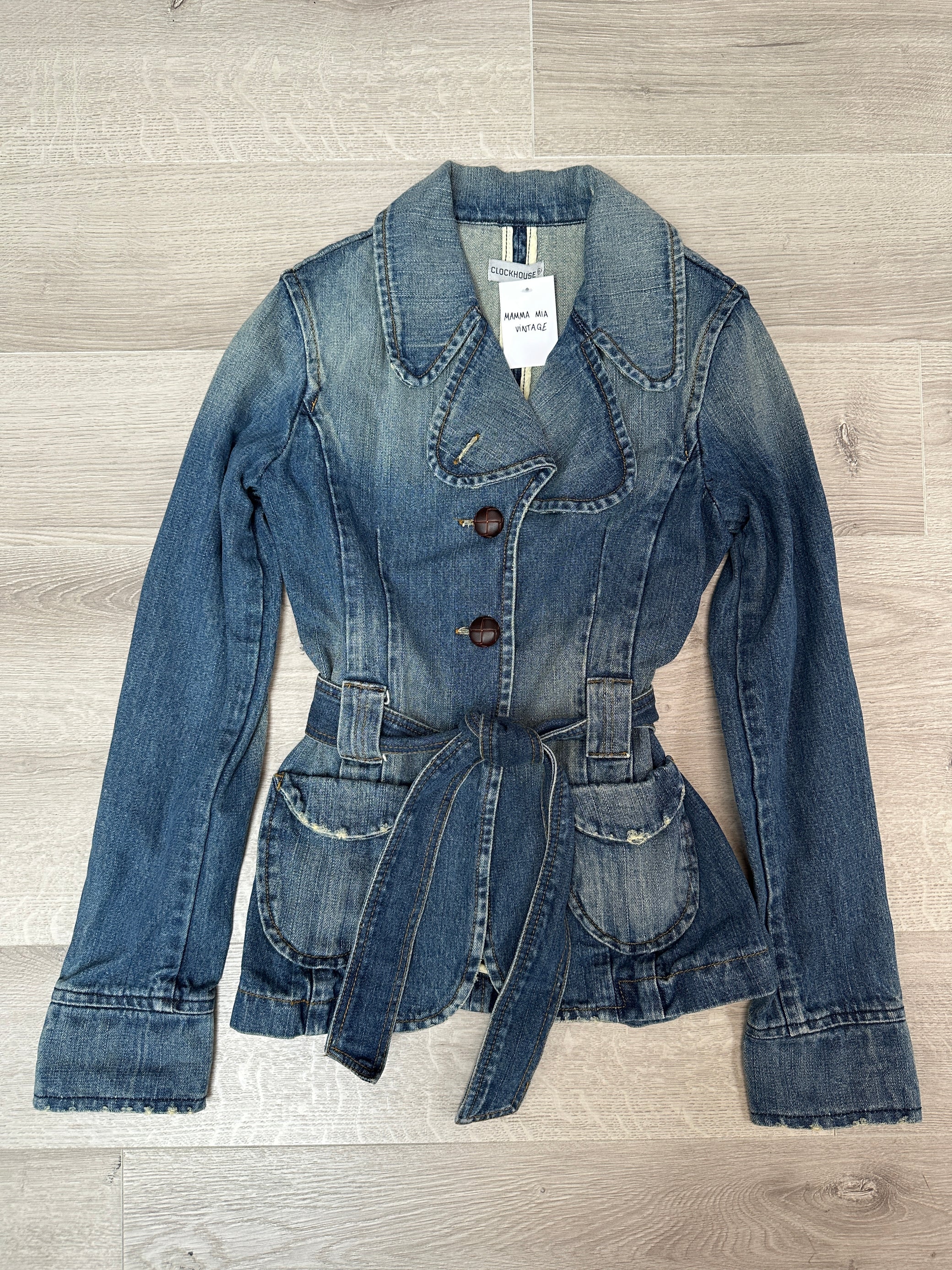 DENIM JACKET