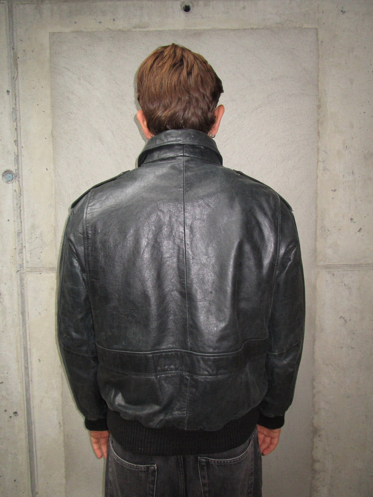 BLACK LEATHER JACKET