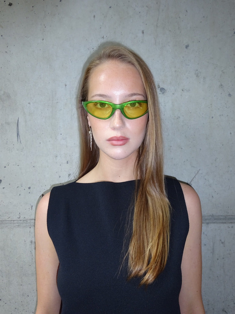 GREEN sunglasses 027