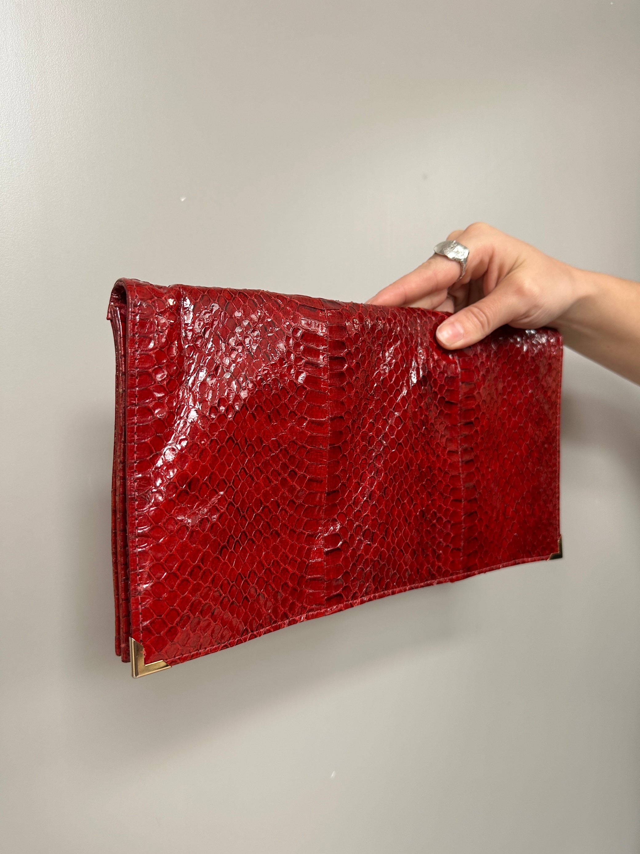 RED LEATHER CLUTCH BAG
