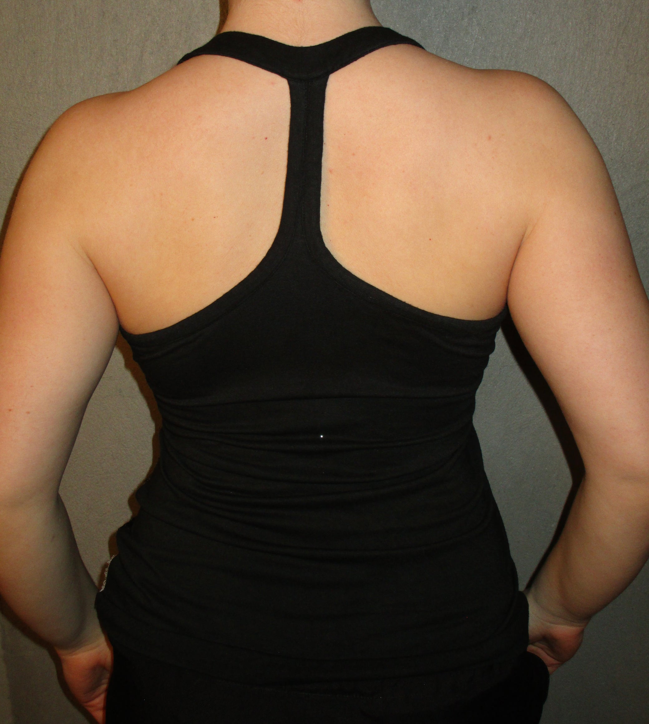 MULTICOLORED SEQUIN TOP