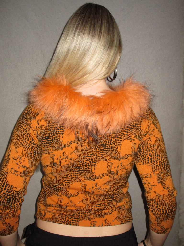 ORANGE QUARTER SLEEVE WITH FOX FUR COLLAR