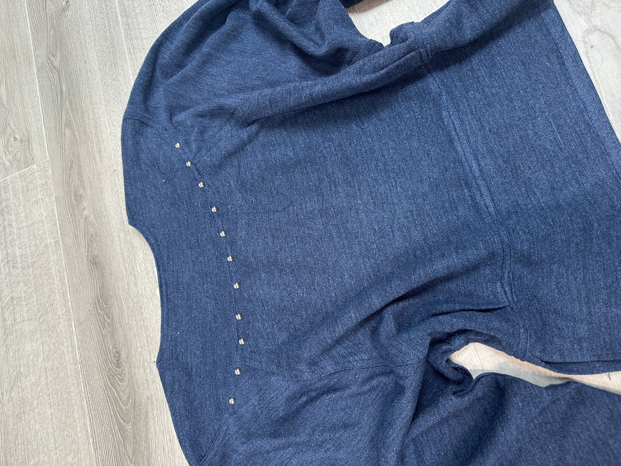BLUE OVERSIZED SWEATER