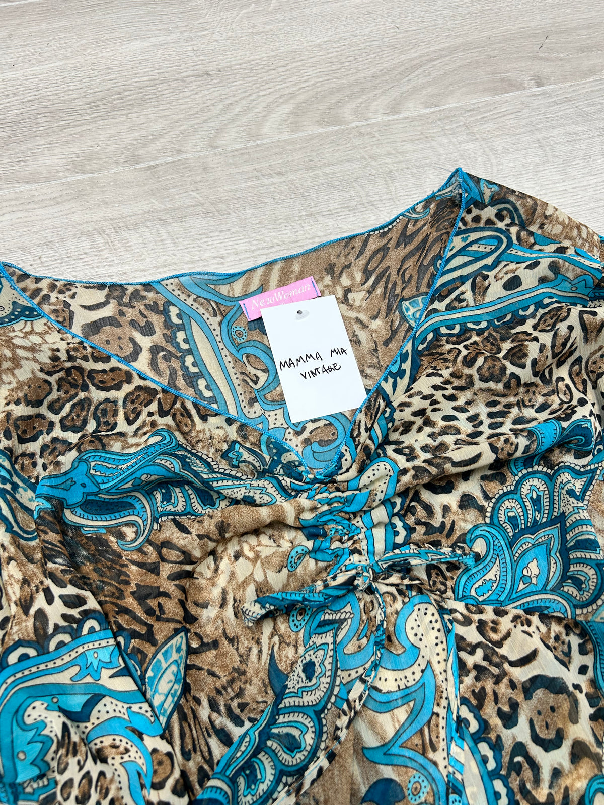 BLUE AND LEOPARD PRINTED MESH TOP