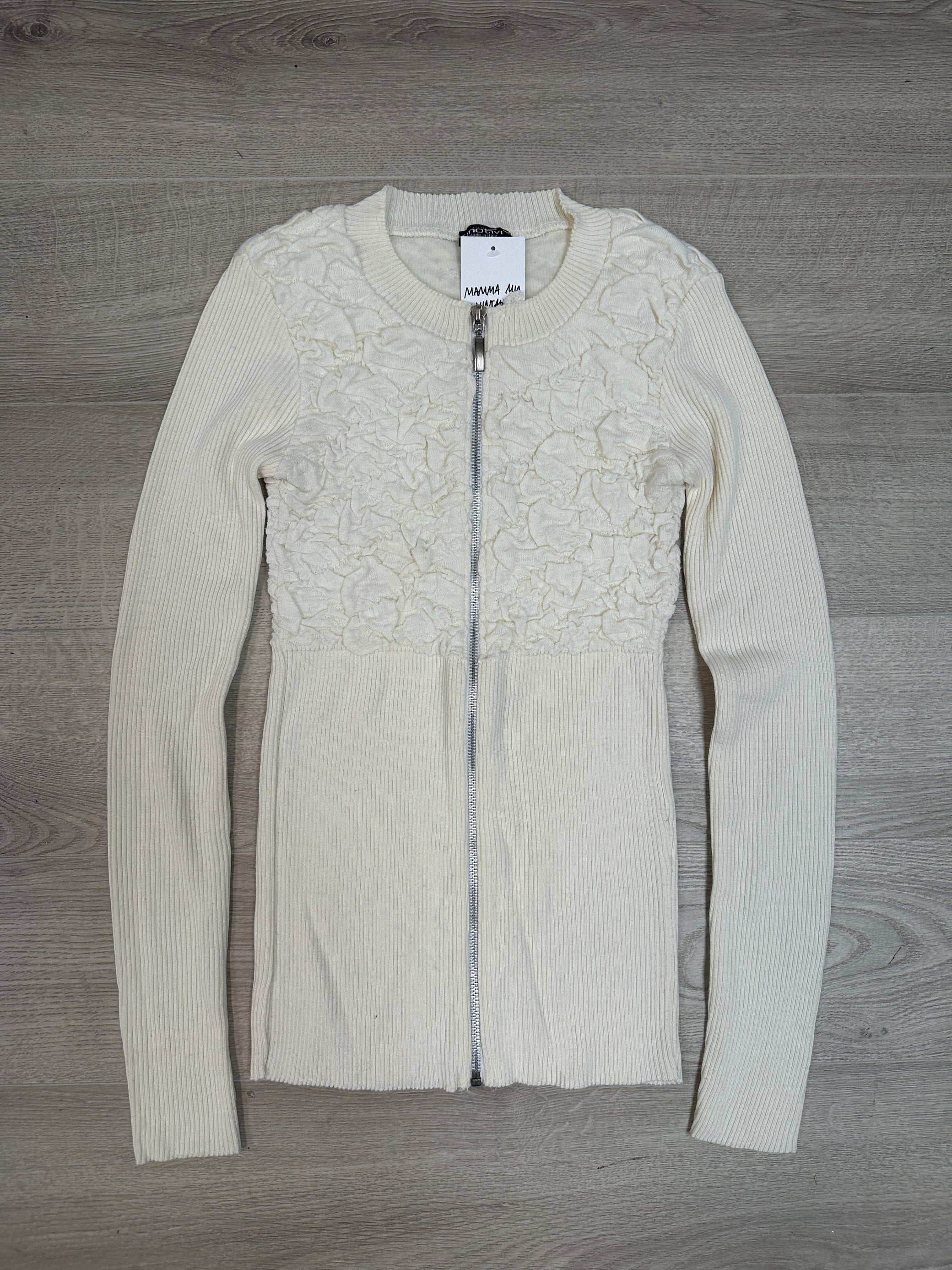 WHITE SIP UP SWEATER