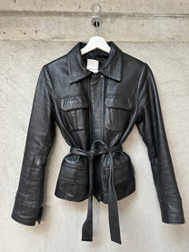 BLACK LEATHER JACKET