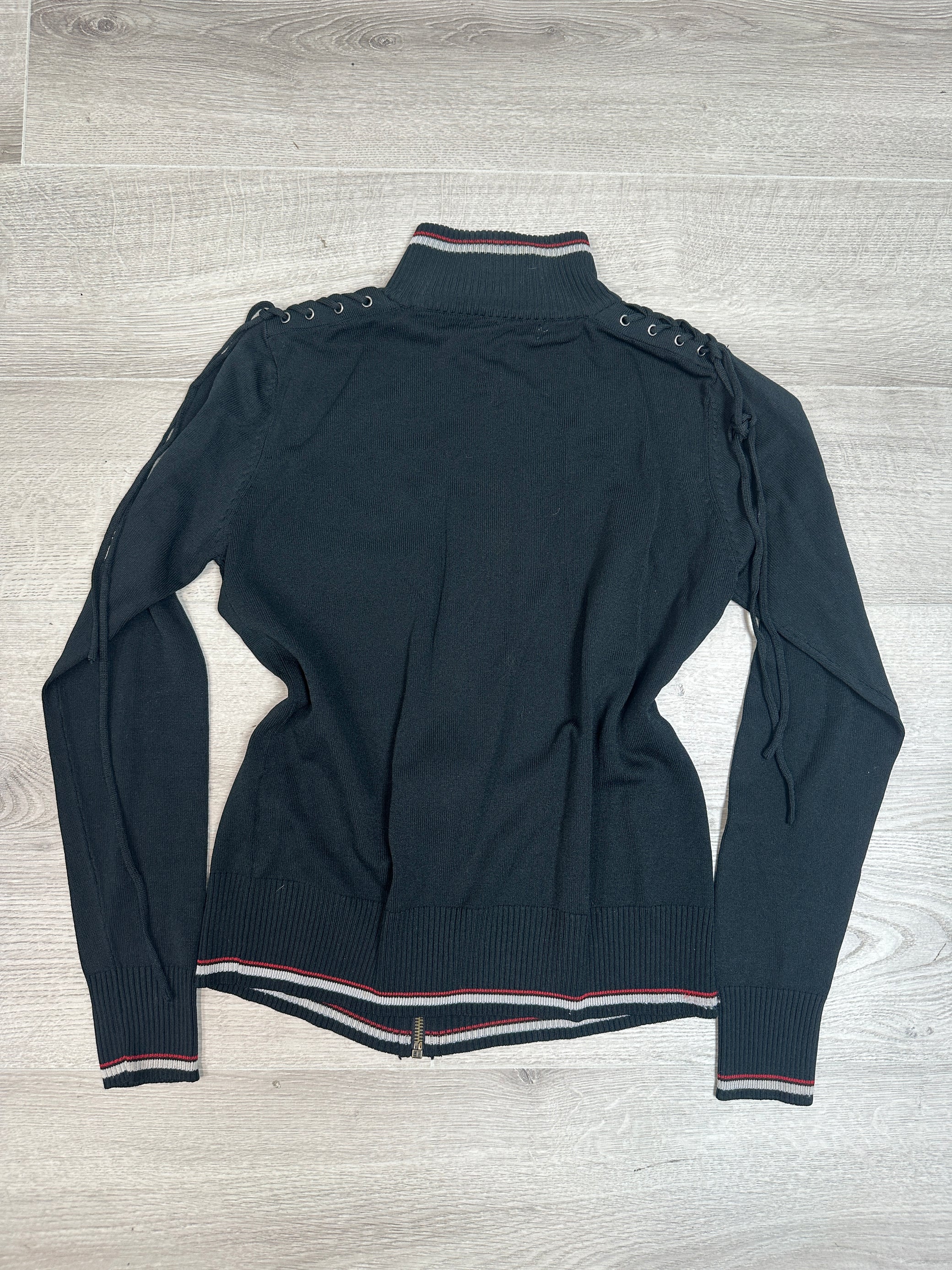 BLACK SIP UP SWEATER WITH DETAILS