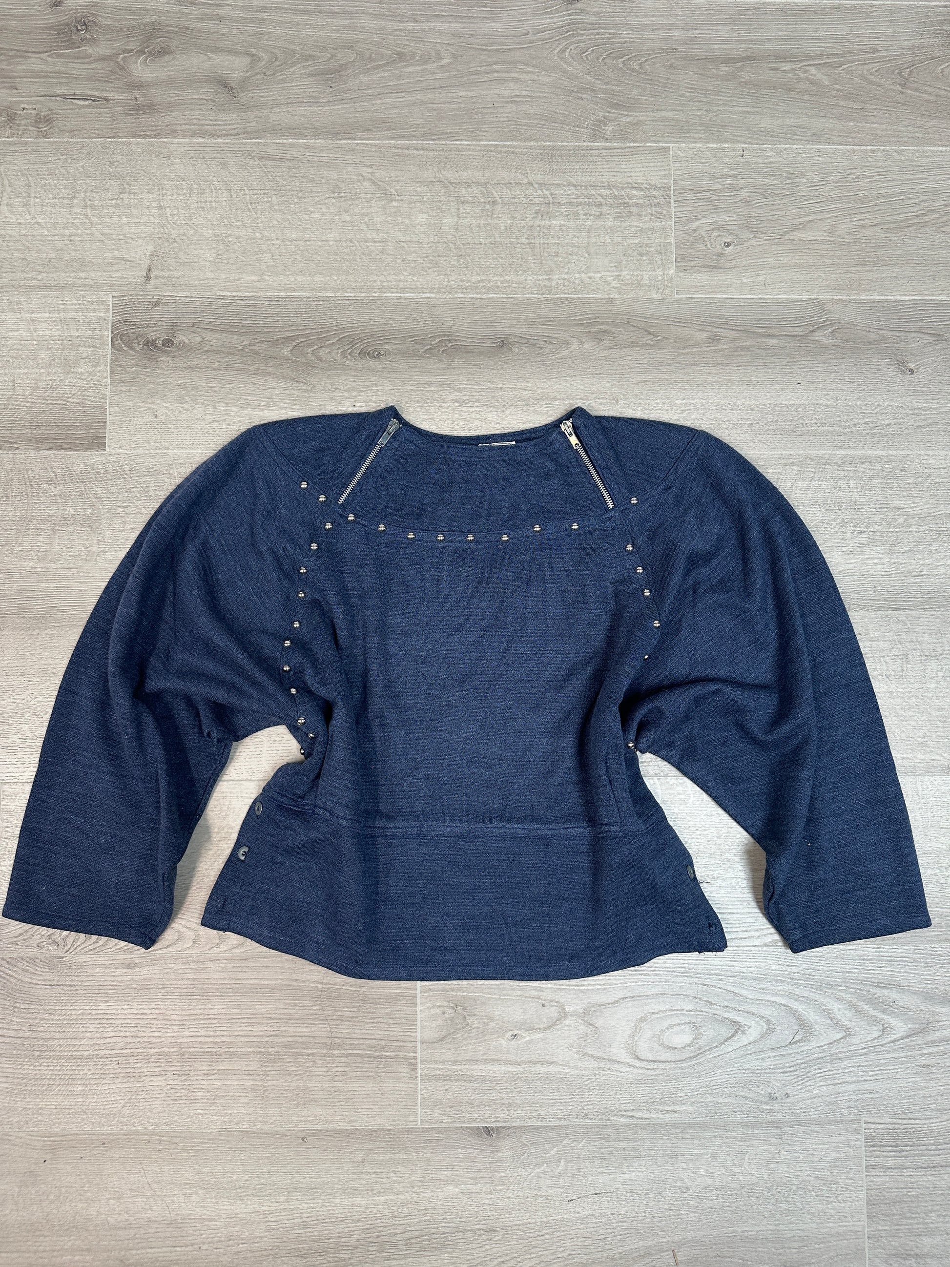 BLUE OVERSIZED SWEATER