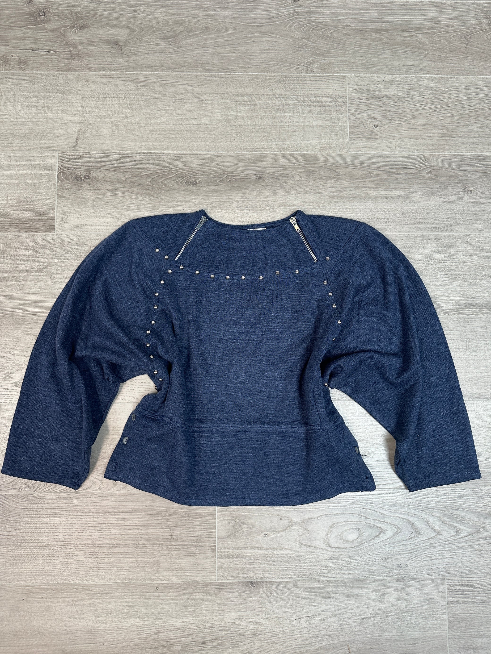 BLUE OVERSIZED SWEATER