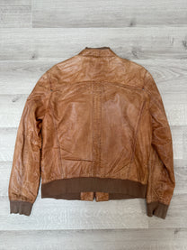BROWN LEATHER JACKET