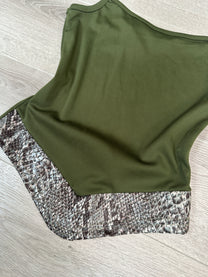 GREEN TOP