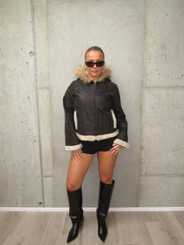 BROWN LEATHER JACKET WITH FUR DETAIL &amp; A HOOD