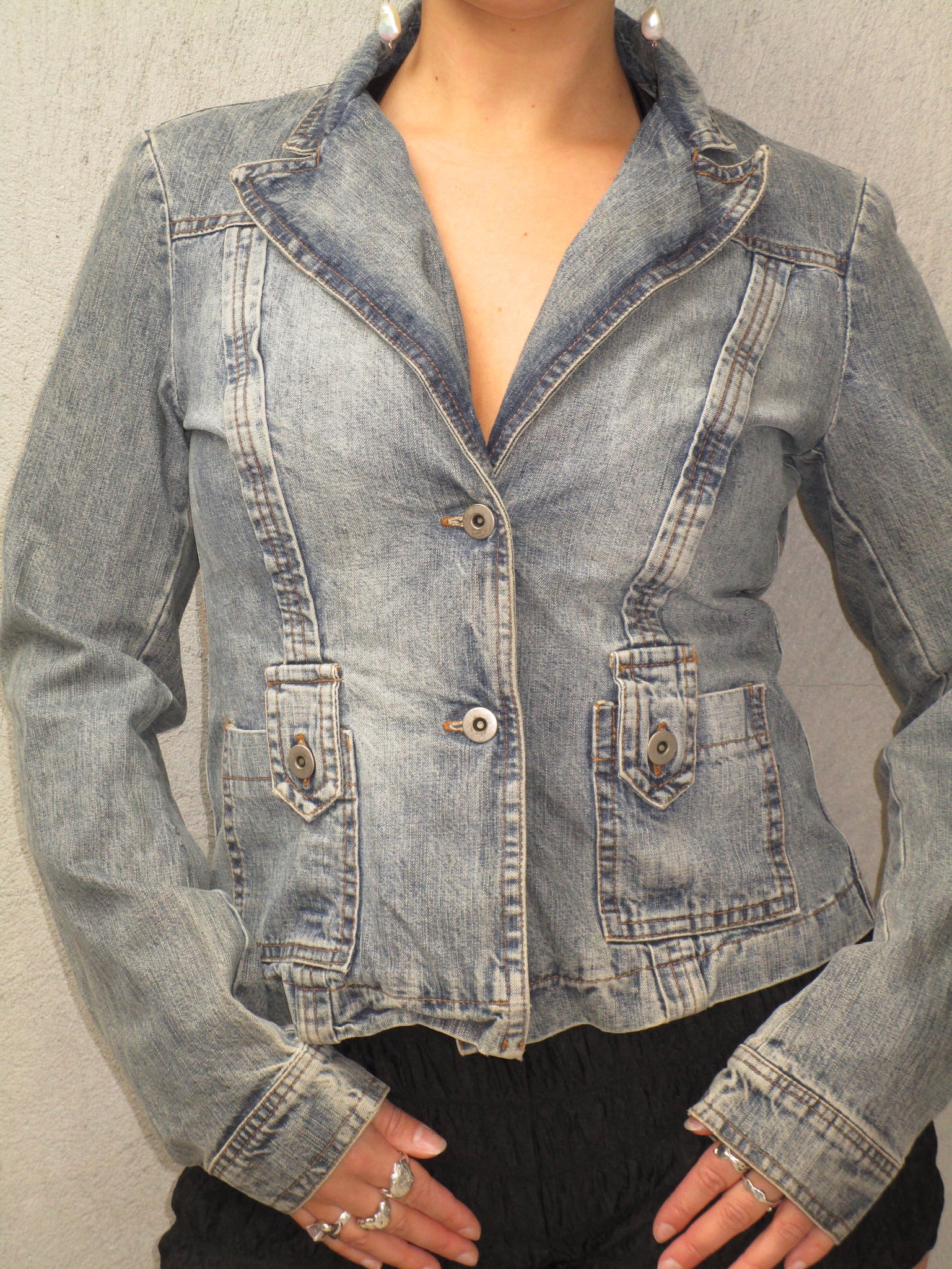 DENIM JACKET