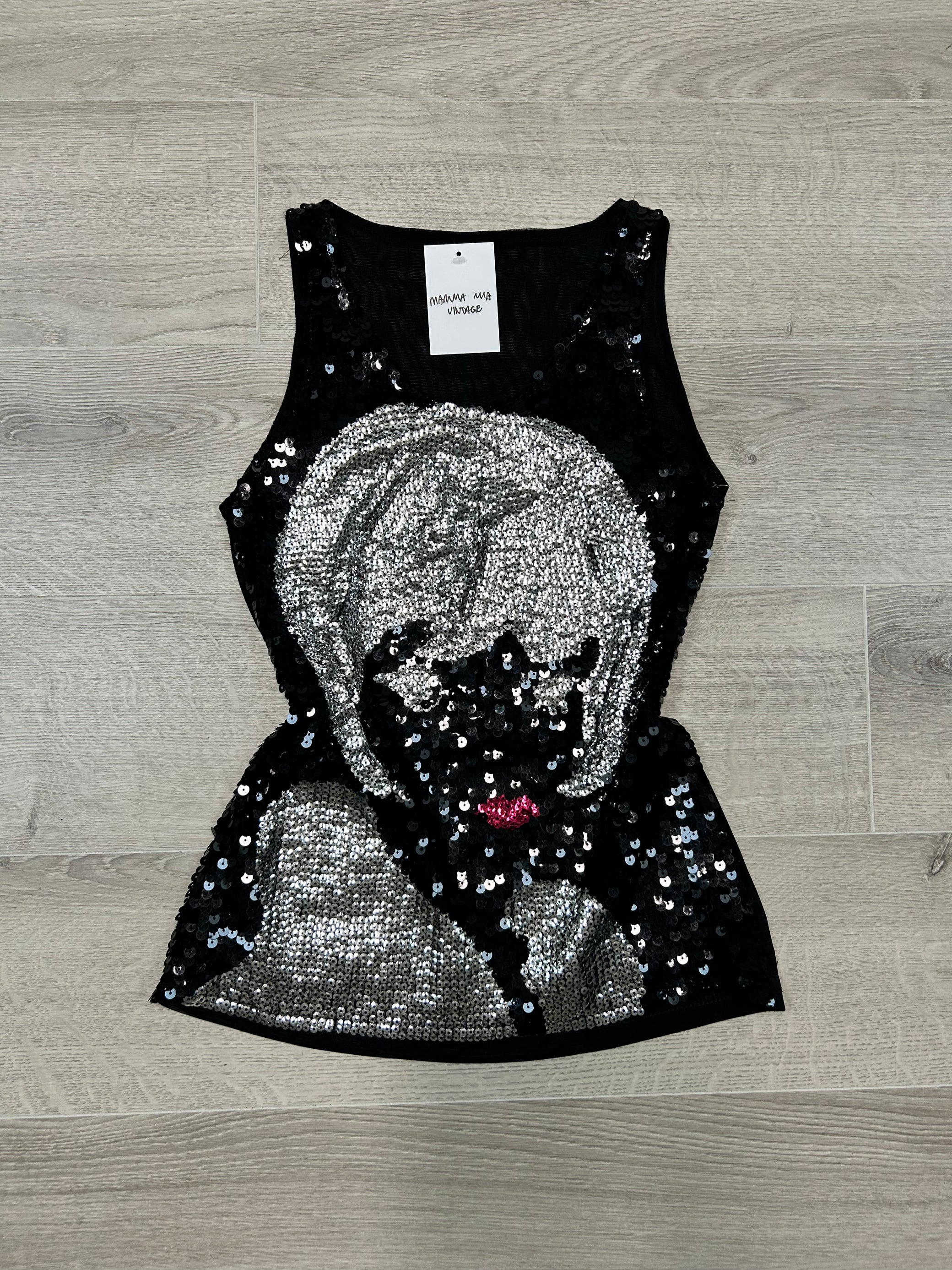 BLACK SEQUIN GRAPHIC TOP