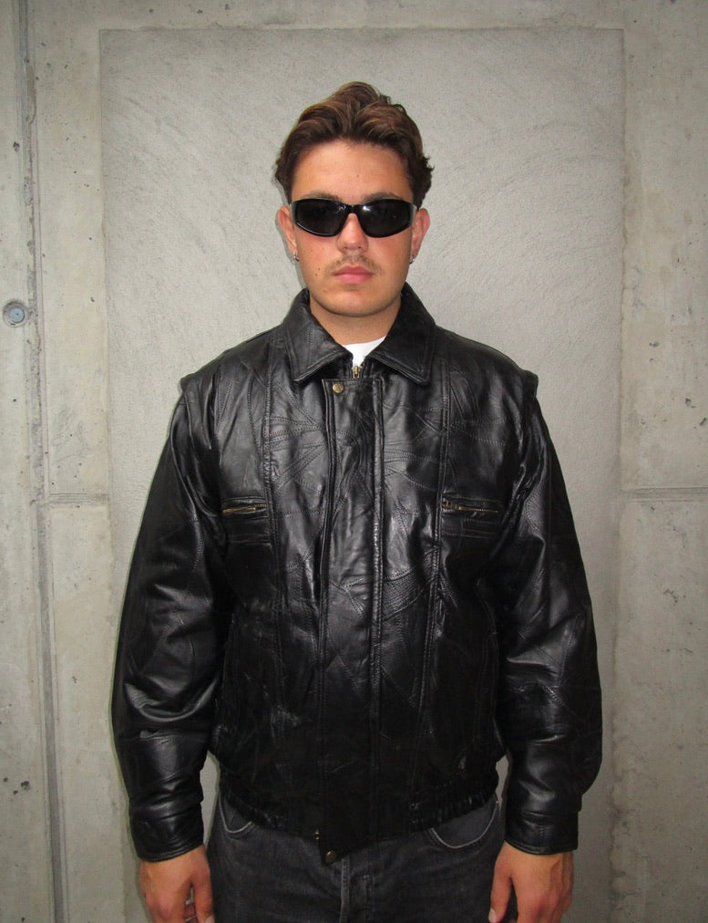 BLACK LEATHER JACKET