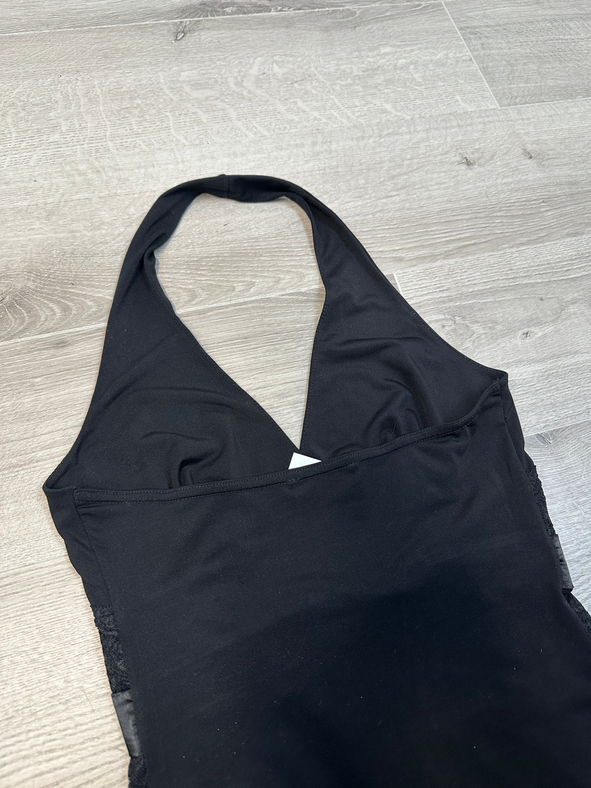 BLACK TOP