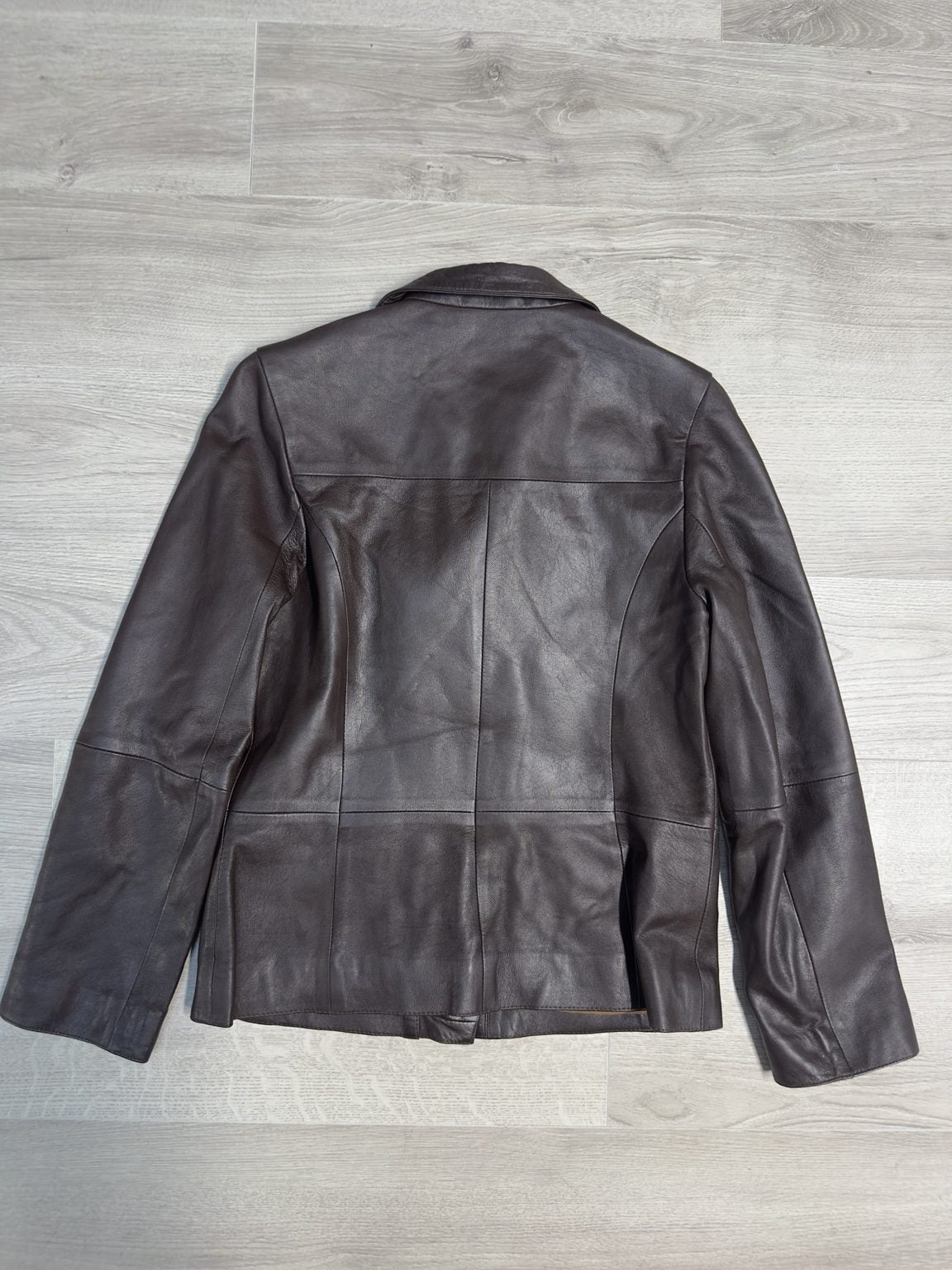 BROWN LEATHER JACKET