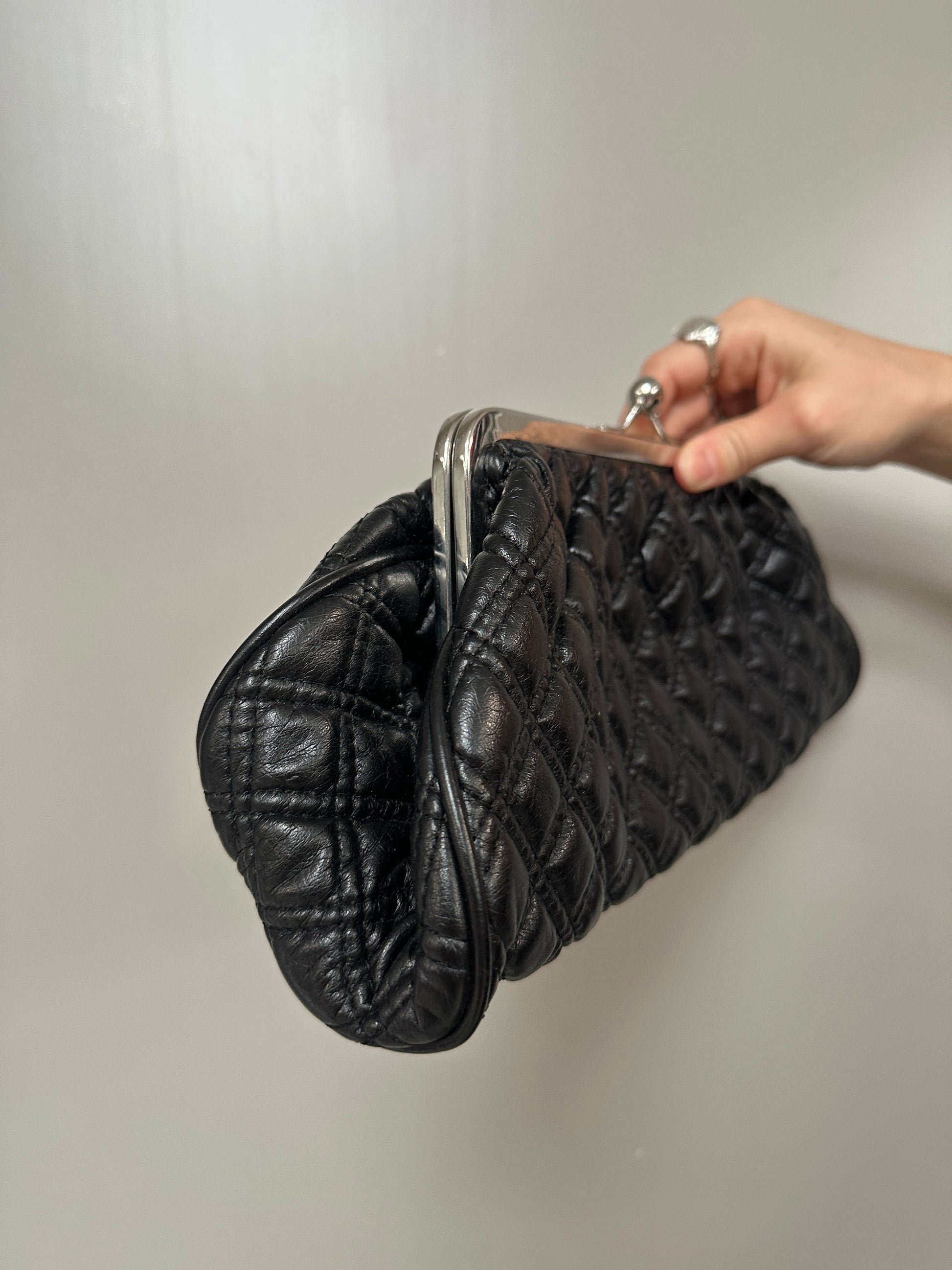 BLACK CLUTCH PURSE