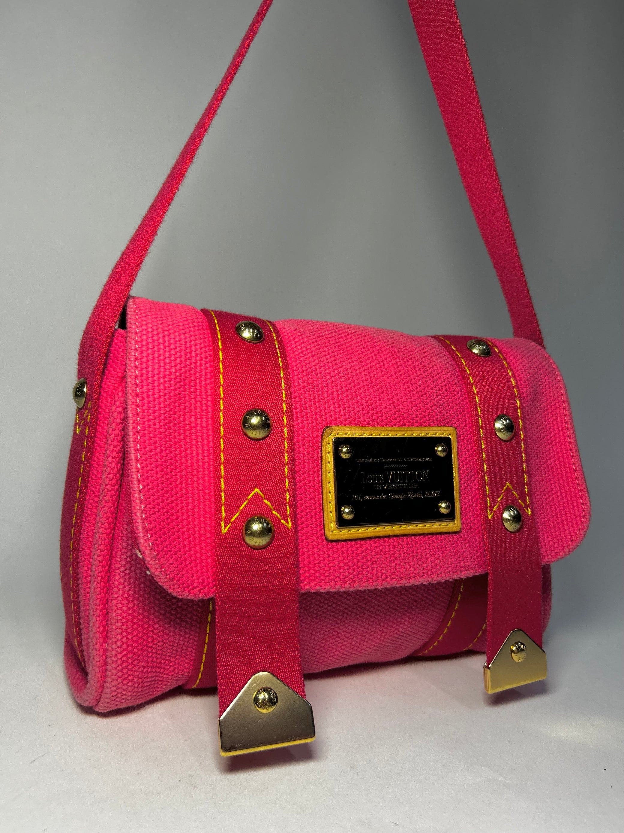 LOUIS VUITTON CANVAS BAG