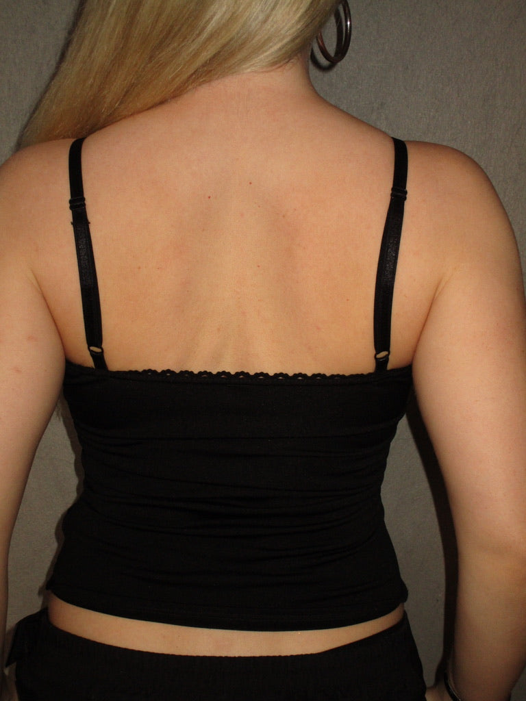 BLACK LACE TOP