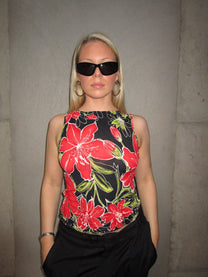 RED FLOWER TOP
