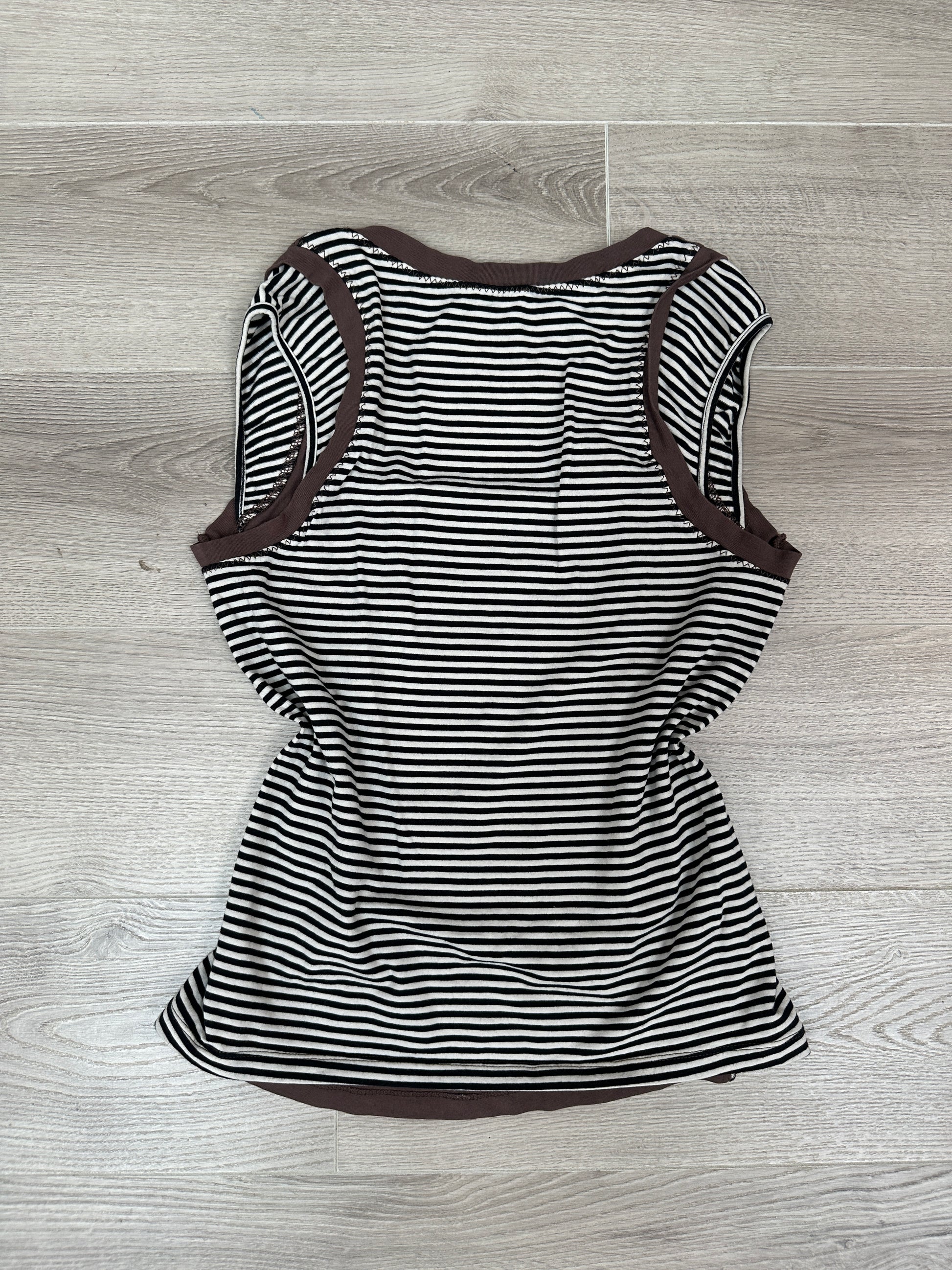 BROWN STRIPED TOP