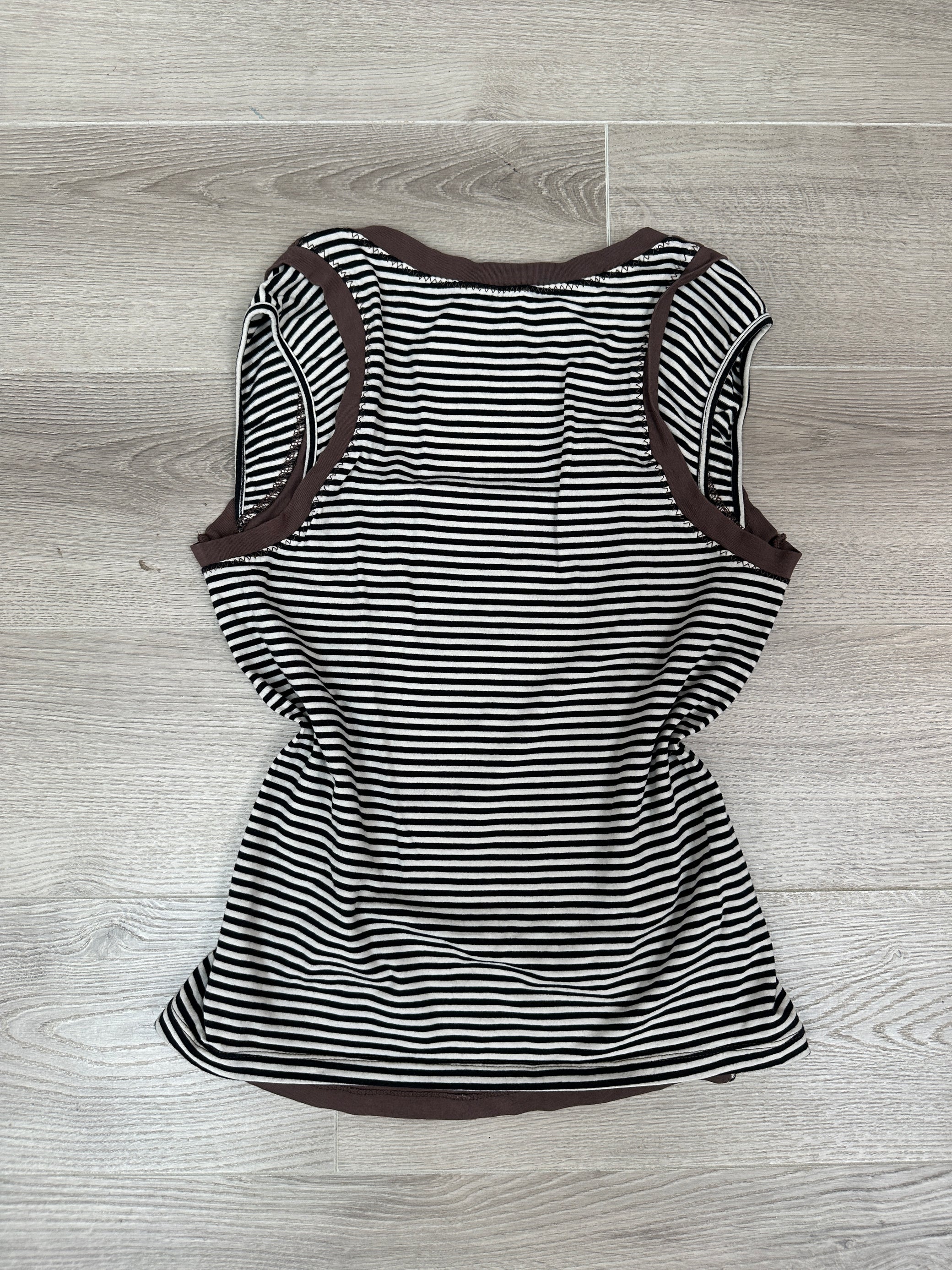 BROWN STRIPED TOP