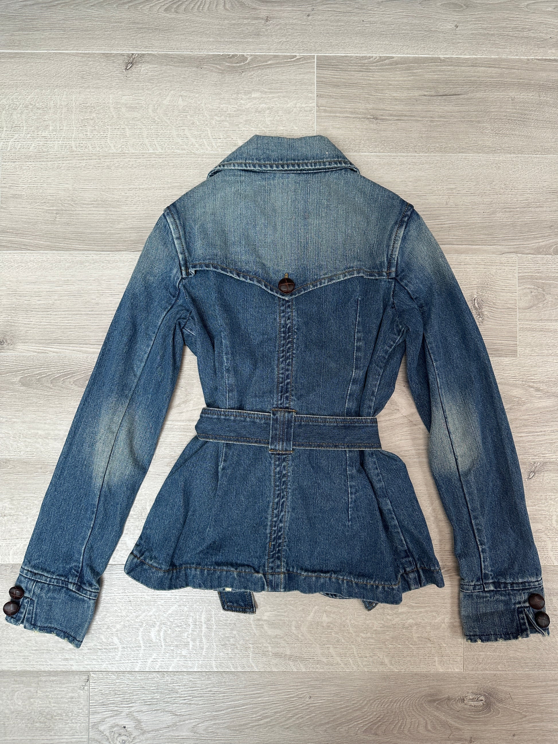 DENIM JACKET