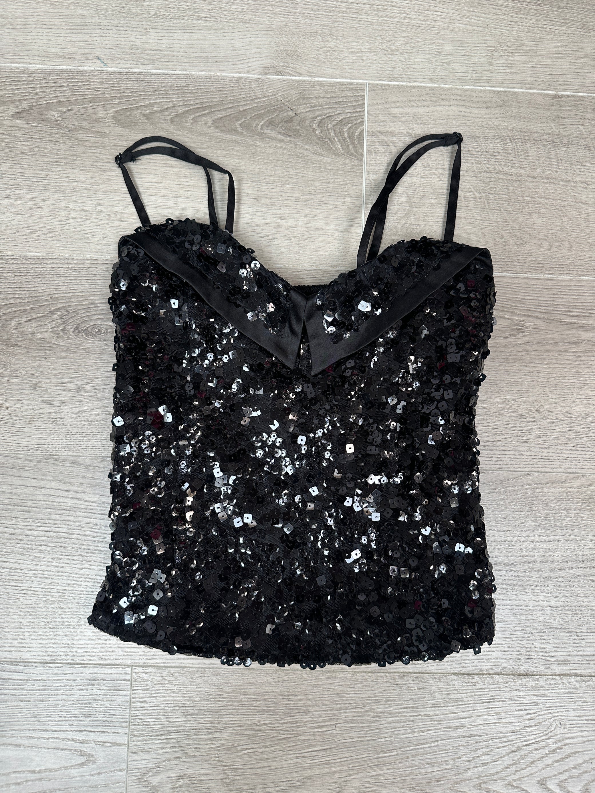 BLACK SEQUIN TOP