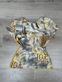 YELLOW T-SHIRT