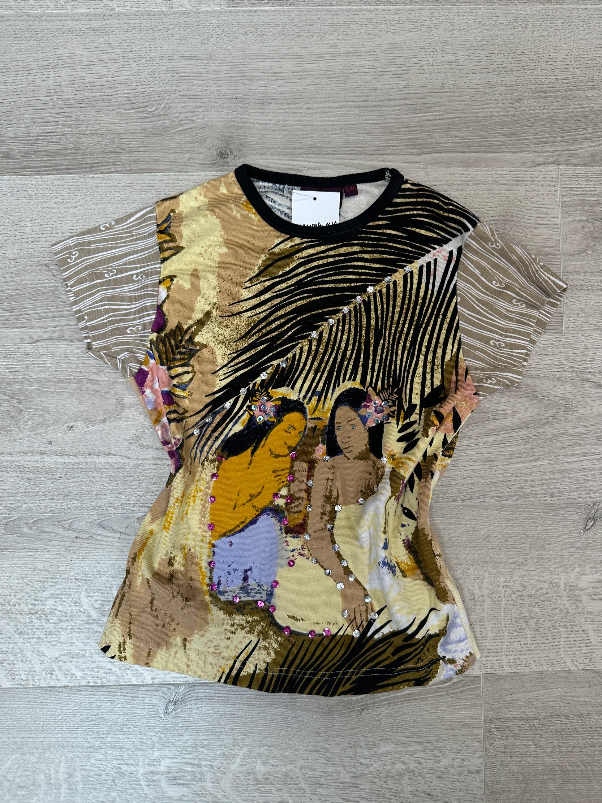 GRAPHIC T-SHIRT