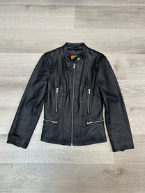BLACK LEATHER JACKET