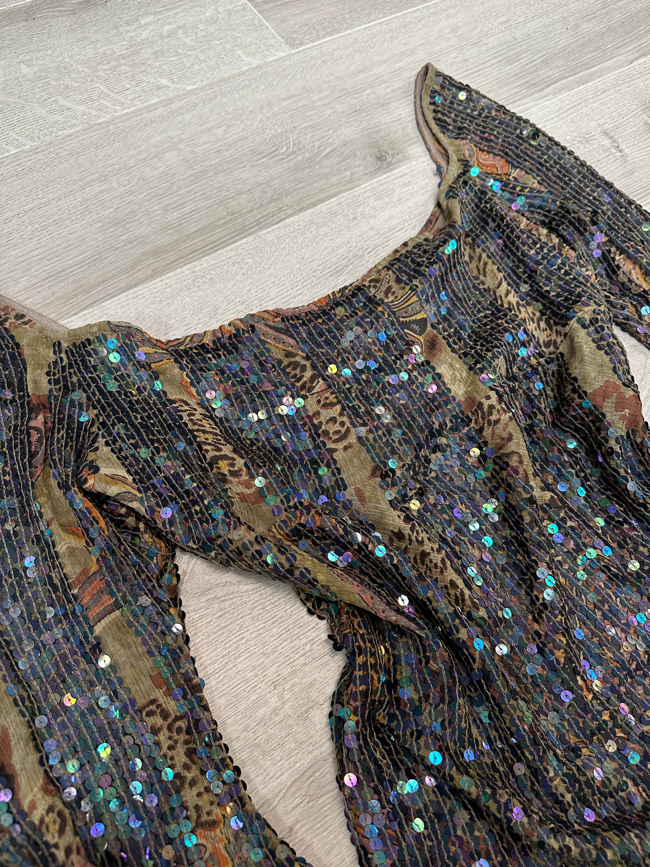 BROWN SEQUIN TOP