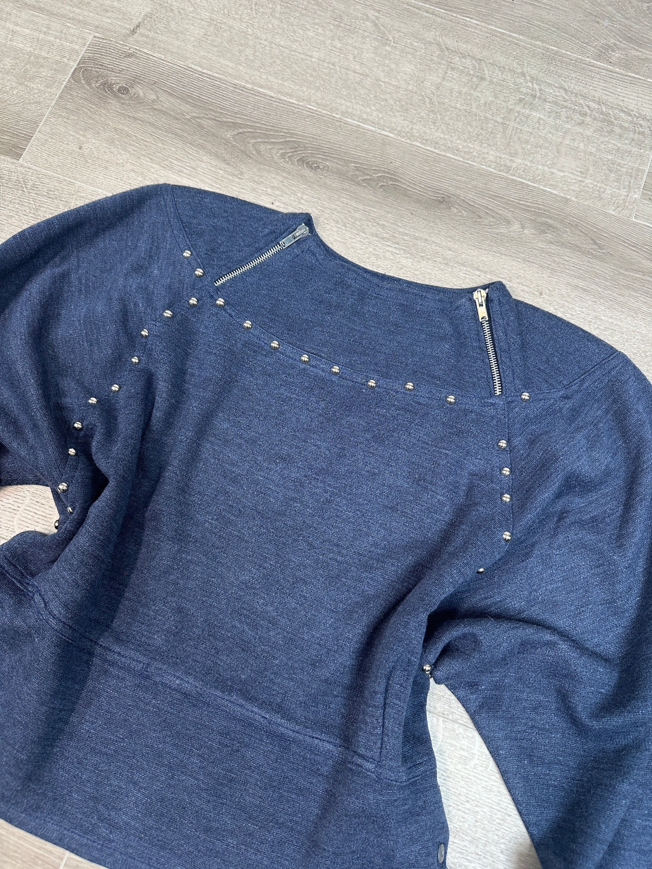 BLUE OVERSIZED SWEATER