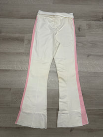 WHITE SWEATPANTS WITH PINK TRIM