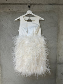 WHITE FEATHER DRESS