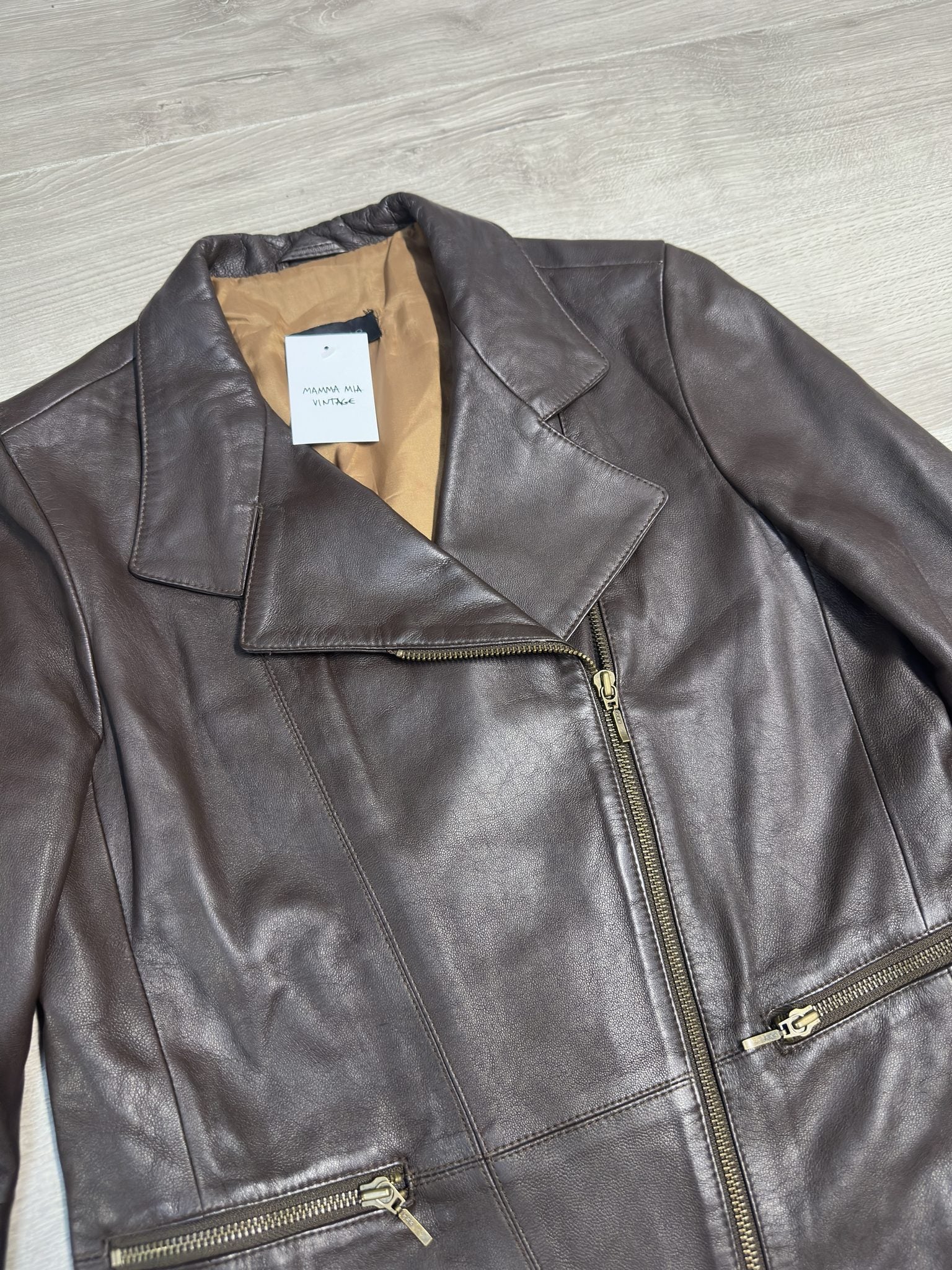 BROWN LEATHER JACKET