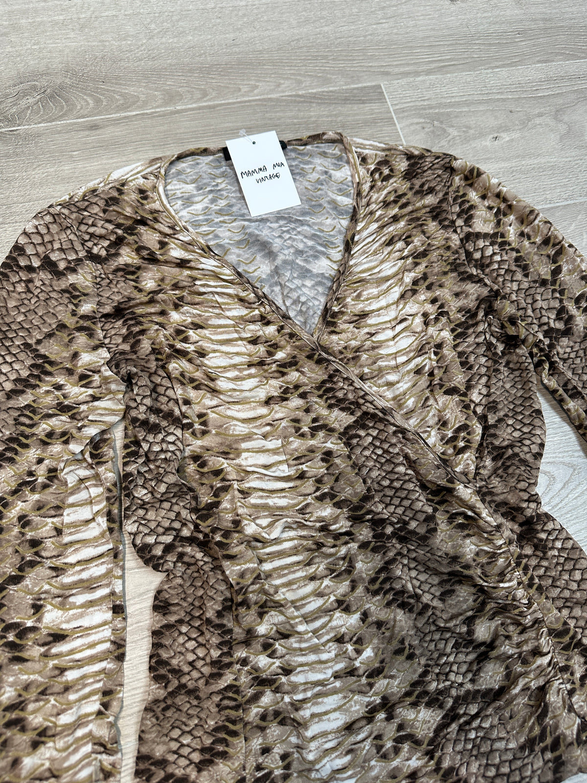 BROWN SNAKE PRINT LONGSLEVE