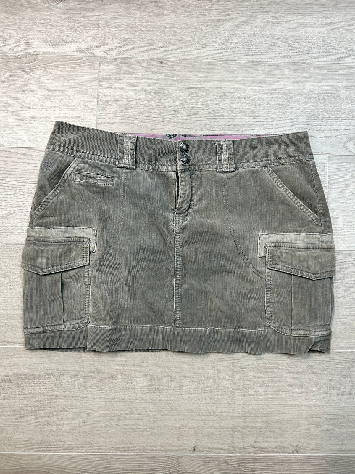 GREY MINI SKIRT