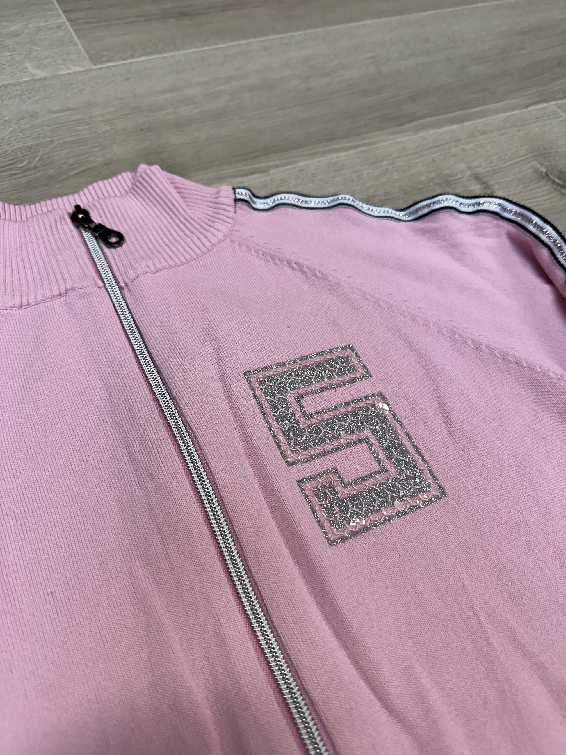 PINK SWEATER