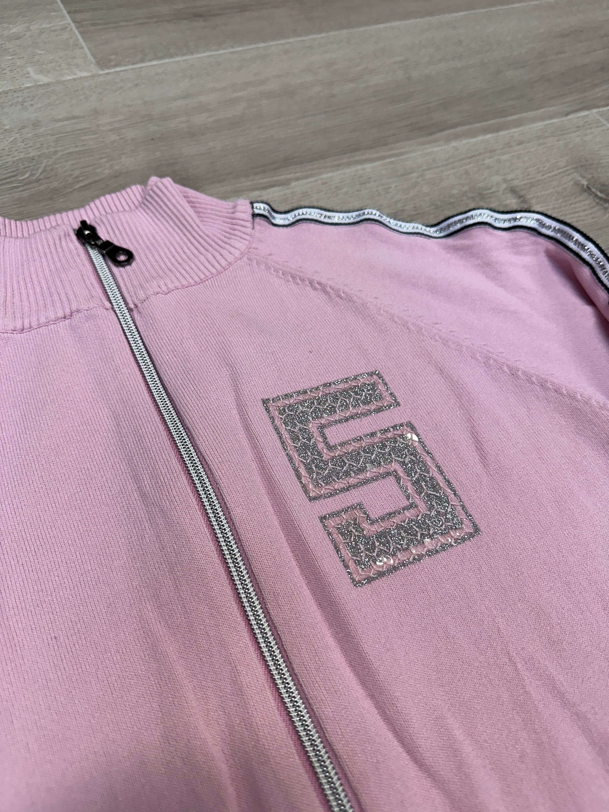 PINK SWEATER