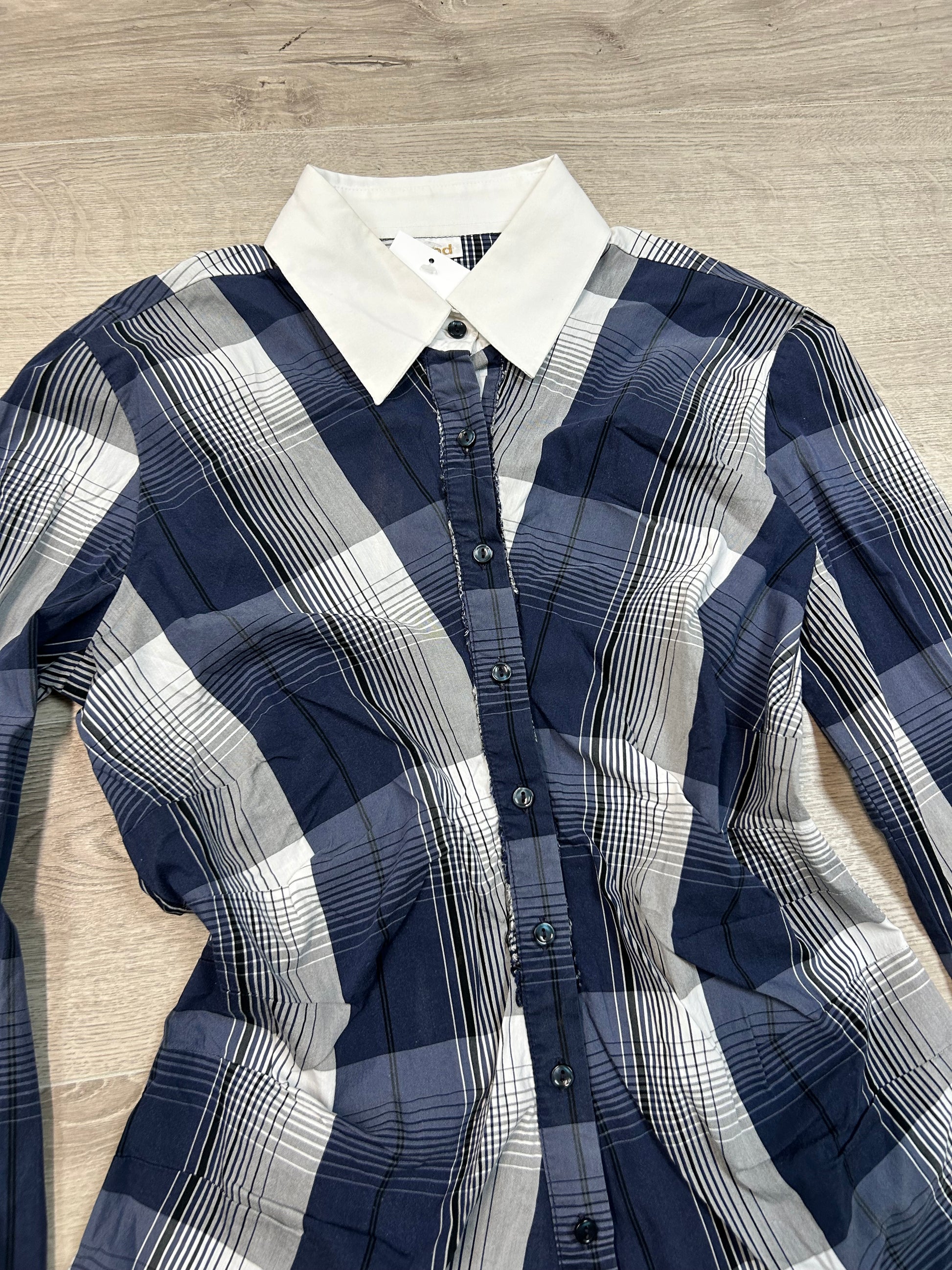 NAVY &amp; WHITE SHIRT
