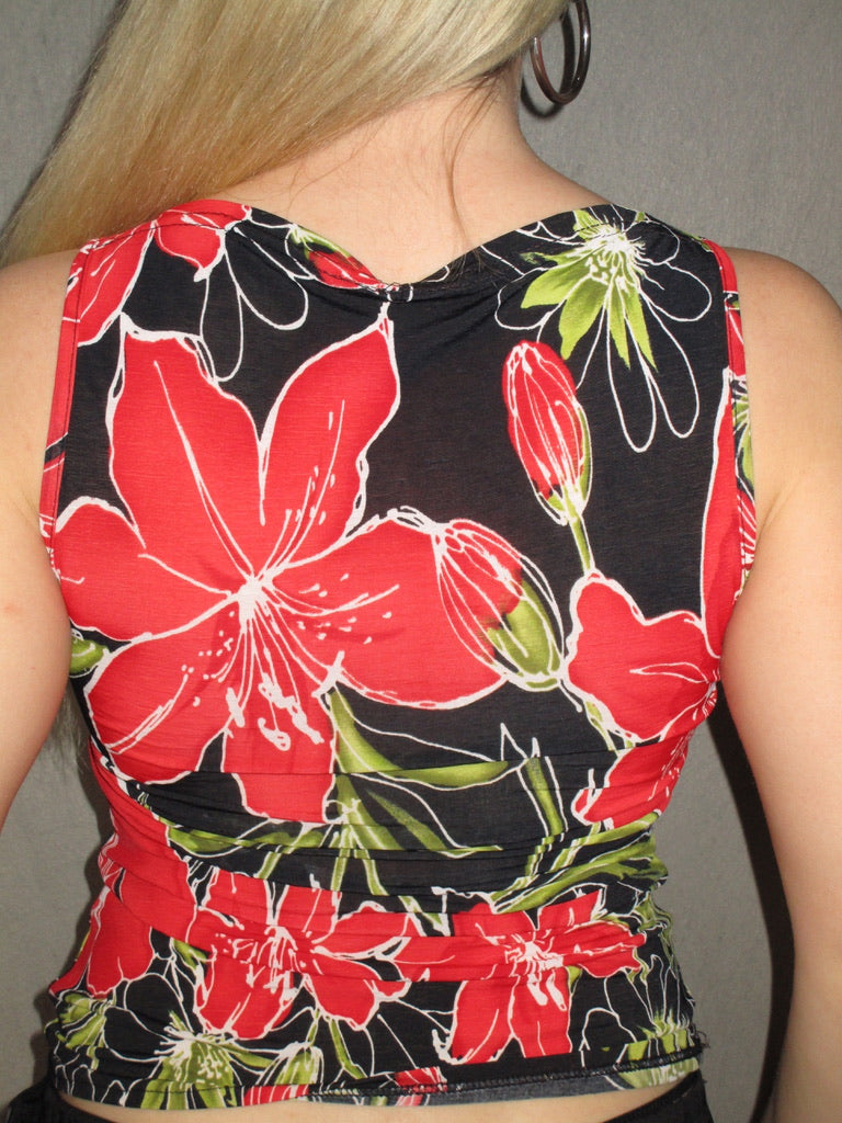 RED FLOWER TOP