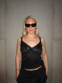 BLACK SPARKLE TOP WITH SEQUIN